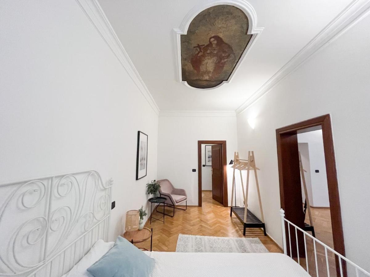 Best Price & Location - Historic Square Residency Prague Exterior photo